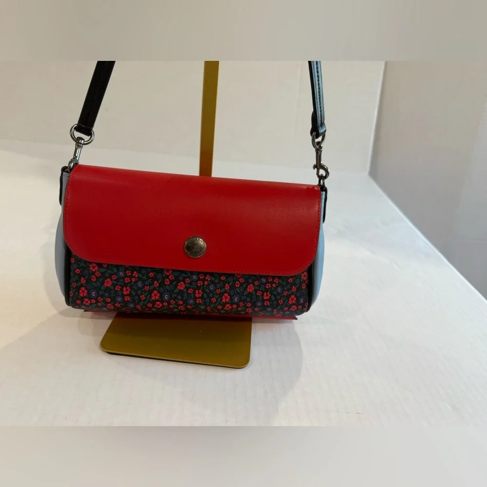 Coach Reversible Floral Crossbody Bag With A Detachable Strap C1782-F59535 - Picture 4 of 16